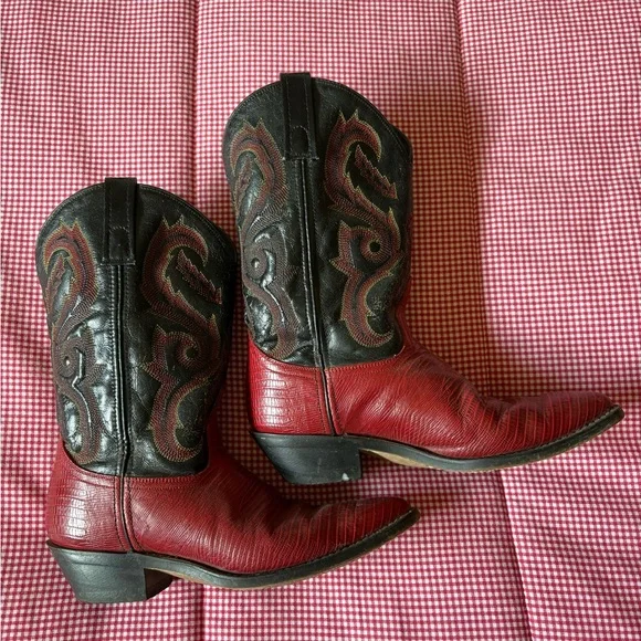 SOLD - Picture 2 of 4